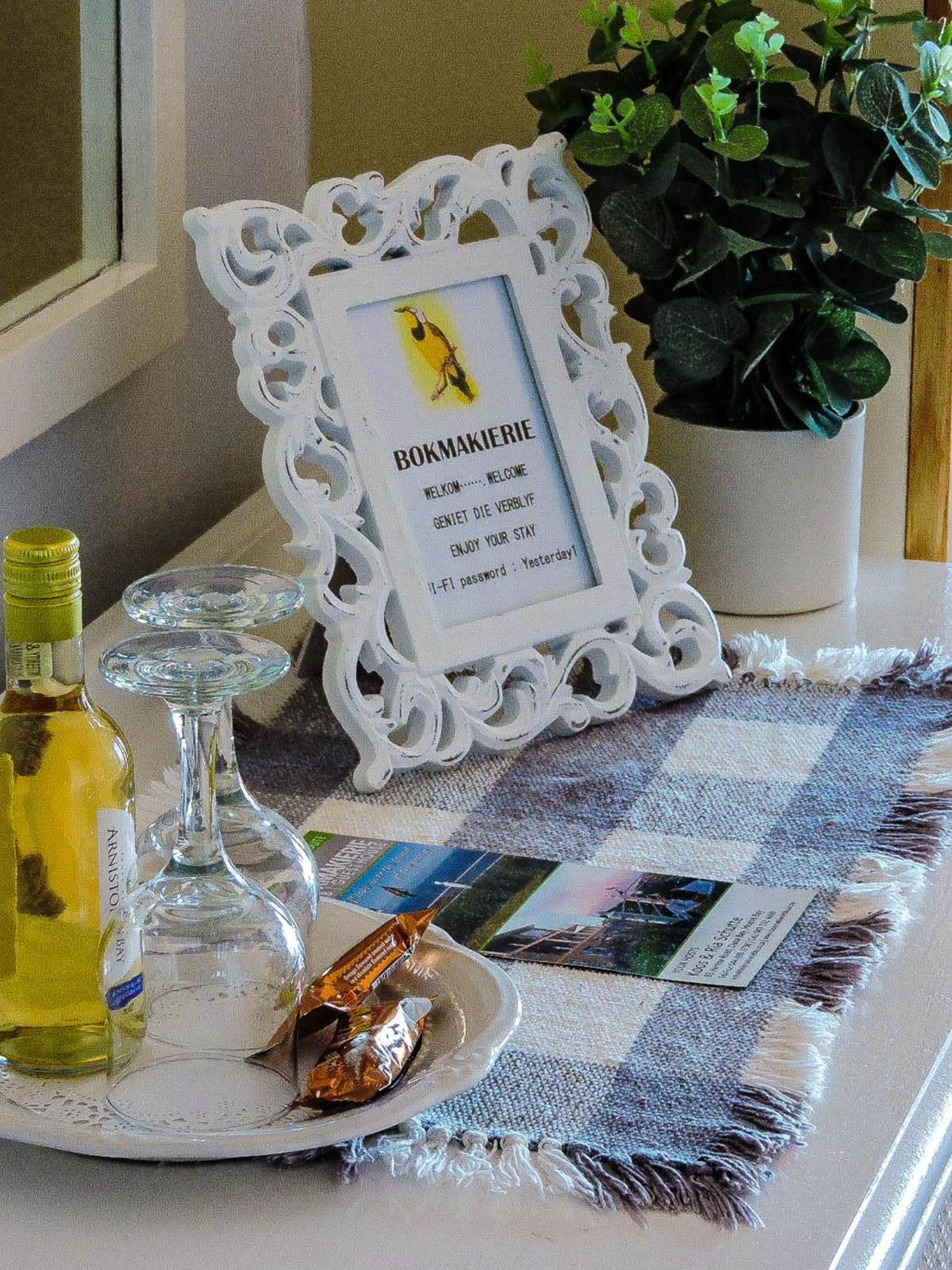Amzee Bokmakierie Guest House Dana Bay Εξωτερικό φωτογραφία