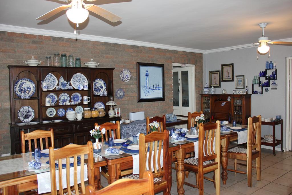 Amzee Bokmakierie Guest House Dana Bay Εξωτερικό φωτογραφία